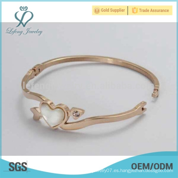 Pulsera de oro zircó